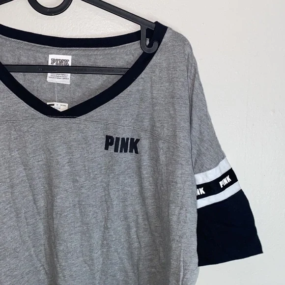 🦋NWT PINK Grey t-shirt! - Picture 1 of 8